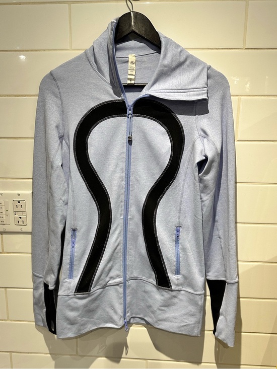 Tops - Lululemon Define Jacket – Light Blue/Black – Size 6